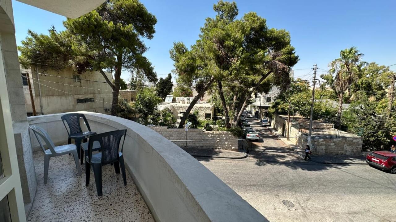 The Vintage Apartment Amman Exterior photo